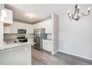 Photo #6: 9541140 Listing