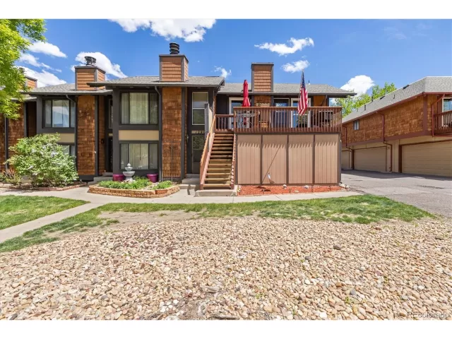 MLS: 9541839 Condo For Sale