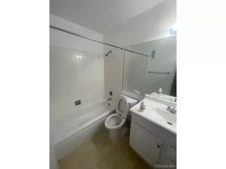 Photo #6: 9541977 Listing