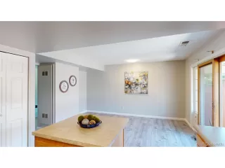 Photo #5: 9543552 Listing