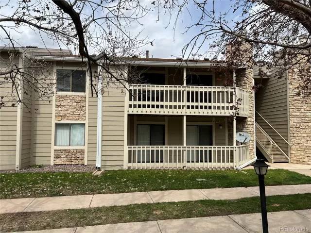 MLS: 9543619 Condo For Sale