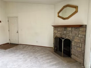 Photo #4: 9543619 Listing