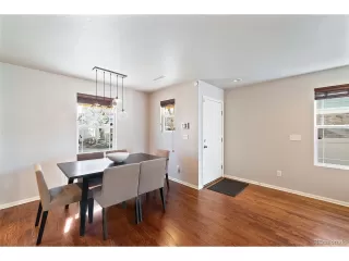 Photo #5: 9544343 Listing