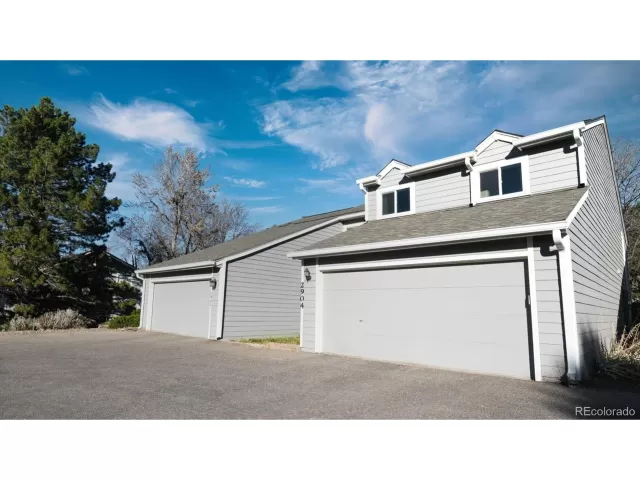 MLS: 9545134 Condo For Sale