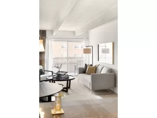 Photo #6: 9545759 Listing