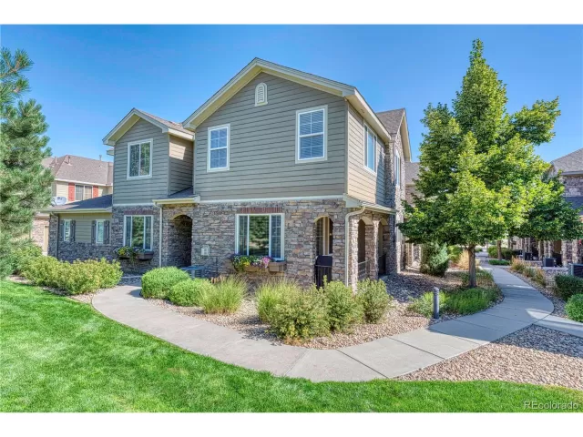 MLS: 9546410 Condo For Sale