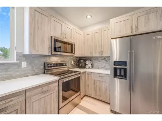 Photo #2: 9548533 Listing 