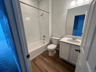 Photo #5: 9555260 Listing