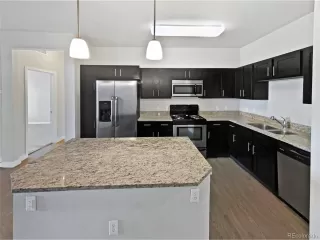 Photo #6: 9555335 Listing