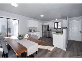 Photo #3: 9556800 Listing 