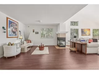 Photo #2: 9557074 Listing