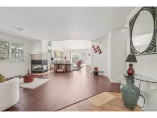 Photo #4: 9557074 Listing