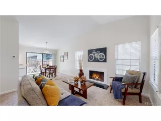 Photo #2: 9557973 Listing