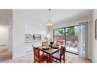 Photo #4: 9557973 Listing