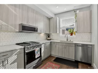 Photo #6: 9558394 Listing 