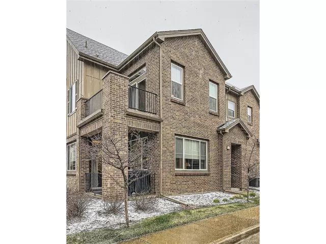 MLS: 9563306 Condo For Sale