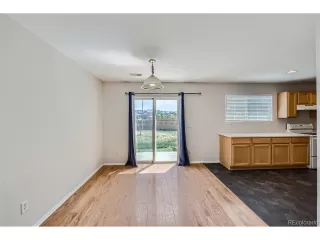 Photo #5: 9565540 Listing