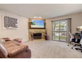 Photo #2: 9565950 Listing