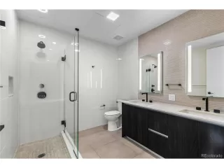 Photo #2: 9571904 Listing