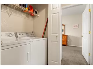 Photo #5: 9575327 Listing