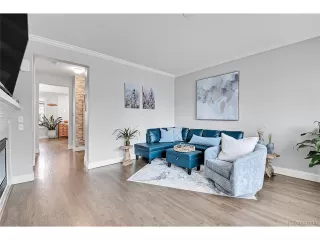 Photo #4: 9575970 Listing