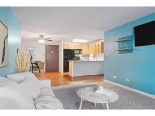 Photo #4: 9577011 Listing 