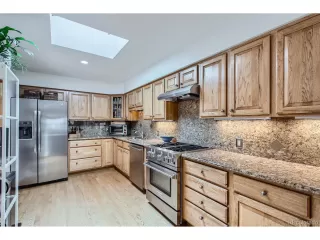 Photo #4: 9577248 Listing 