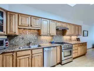 Photo #5: 9577248 Listing 