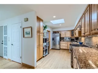 Photo #6: 9577248 Listing 