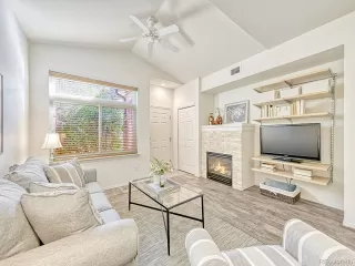 Photo #4: 9577504 Listing