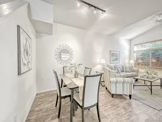 Photo #6: 9577504 Listing