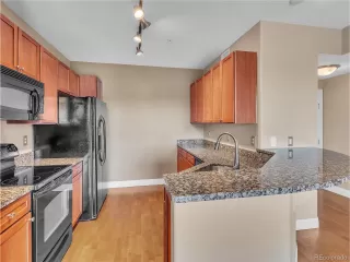 Photo #6: 9578794 Listing 