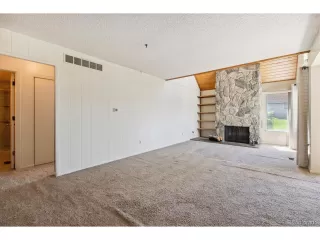 Photo #2: 9579133 Listing