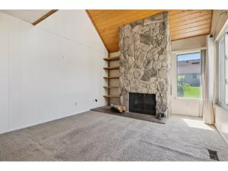 Photo #6: 9579133 Listing