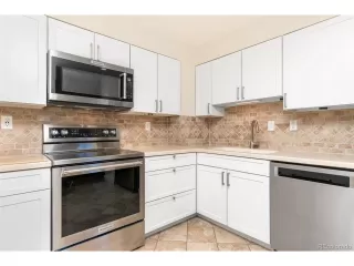 Photo #5: 9579762 Listing 