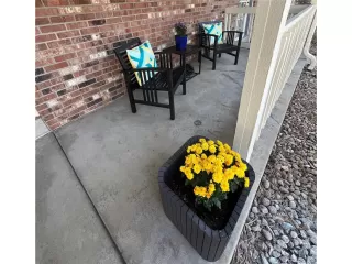 Photo #2: 9580848 Listing