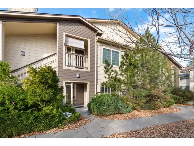 MLS: 9581017 Condo For Sale