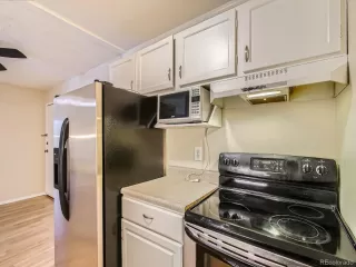 Photo #5: 9581184 Listing