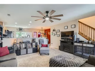 Photo #4: 9582289 Listing