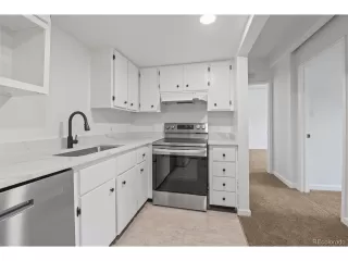 Photo #6: 9582450 Listing