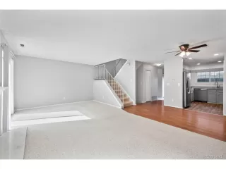 Photo #3: 9583708 Listing