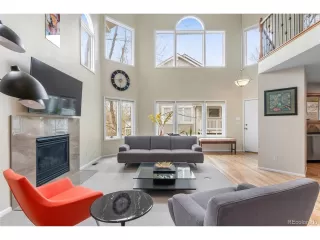 Photo #3: 9588381 Listing