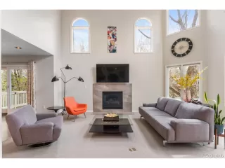 Photo #4: 9588381 Listing