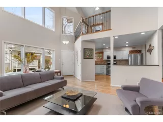 Photo #6: 9588381 Listing