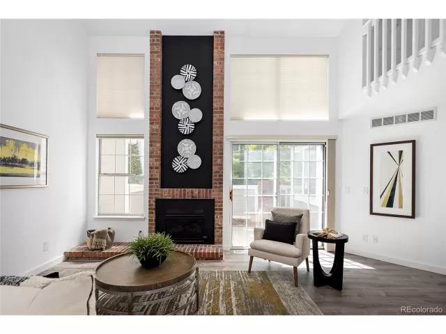 MLS: 9588689 Condo For Sale