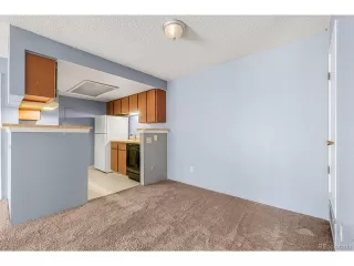 Photo #6: 9589761 Listing 
