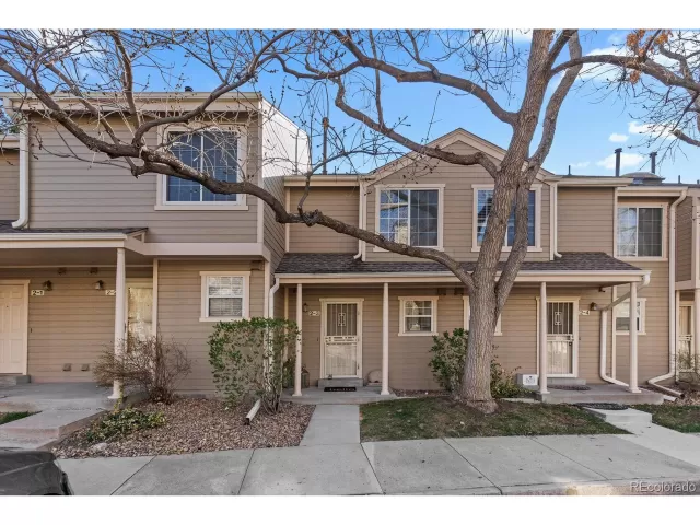 MLS: 9591935 Condo For Sale