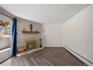 Photo #3: 9592107 Listing