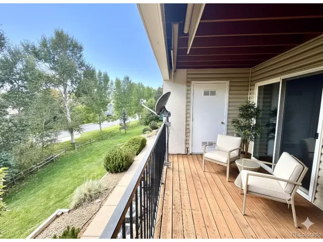 MLS: 9592238 Condo For Sale