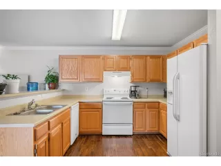 Photo #3: 9592238 Listing